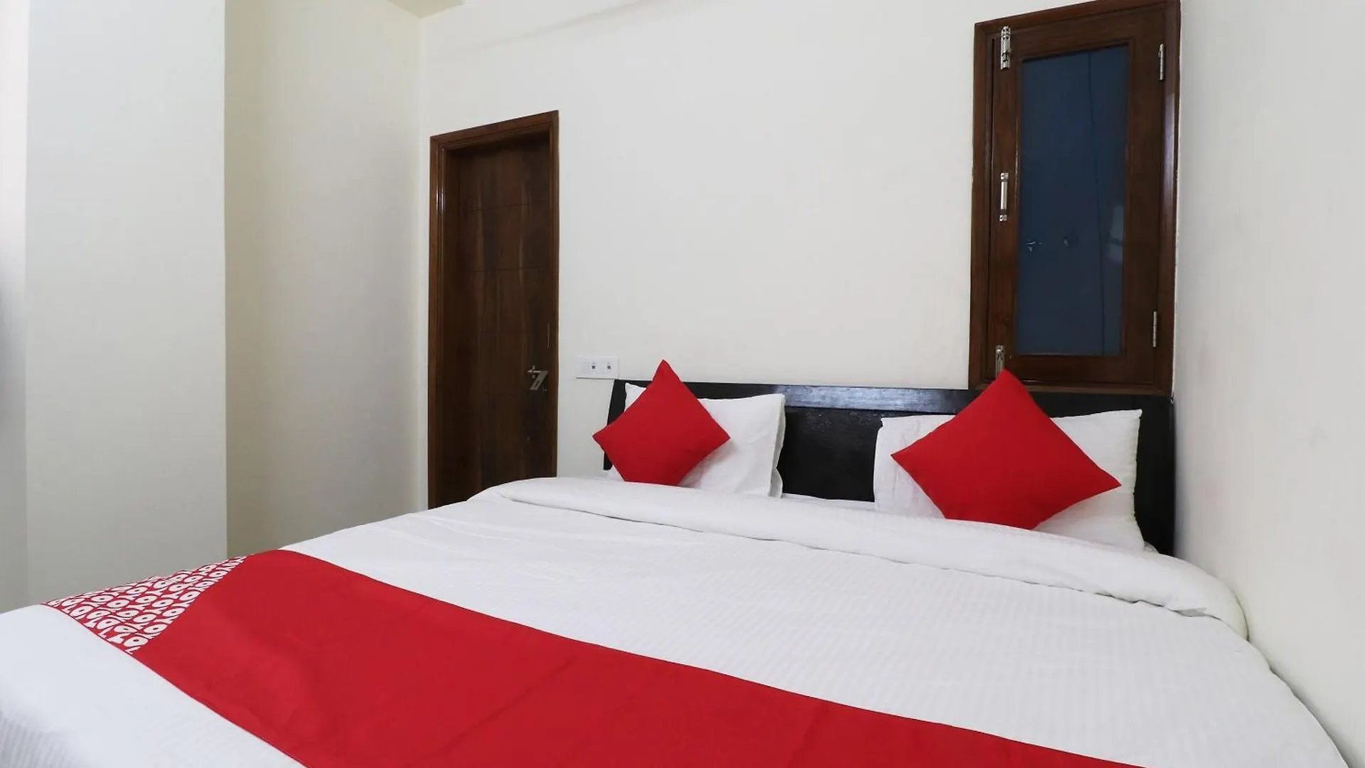 Hotel O Royal King Deluxe Delhi  Delhi (National Capital Territory of India)